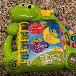 Leapfrog Dino's Delightful Day Interactive Toy - Green